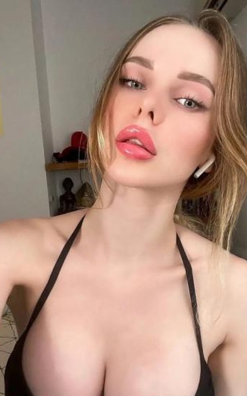 Cíntia Gabriela Atração Irresistível Que Encanta Seus Sonhos